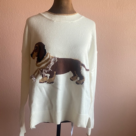 CALLIGRAPHIE Charming Cream Sweater with Dachshund Motif - Picture 2 of 10